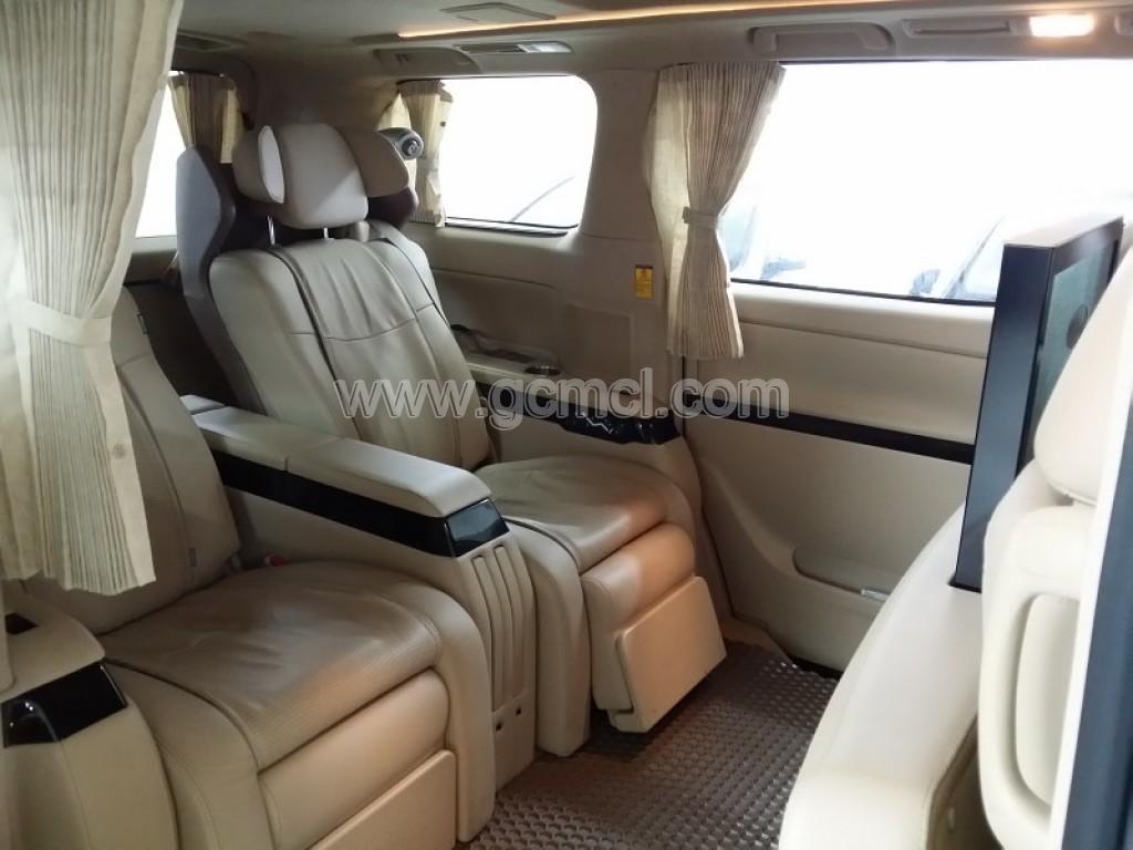 toyota vellfire royal lounge фото toyota vellfire royal lounge фото