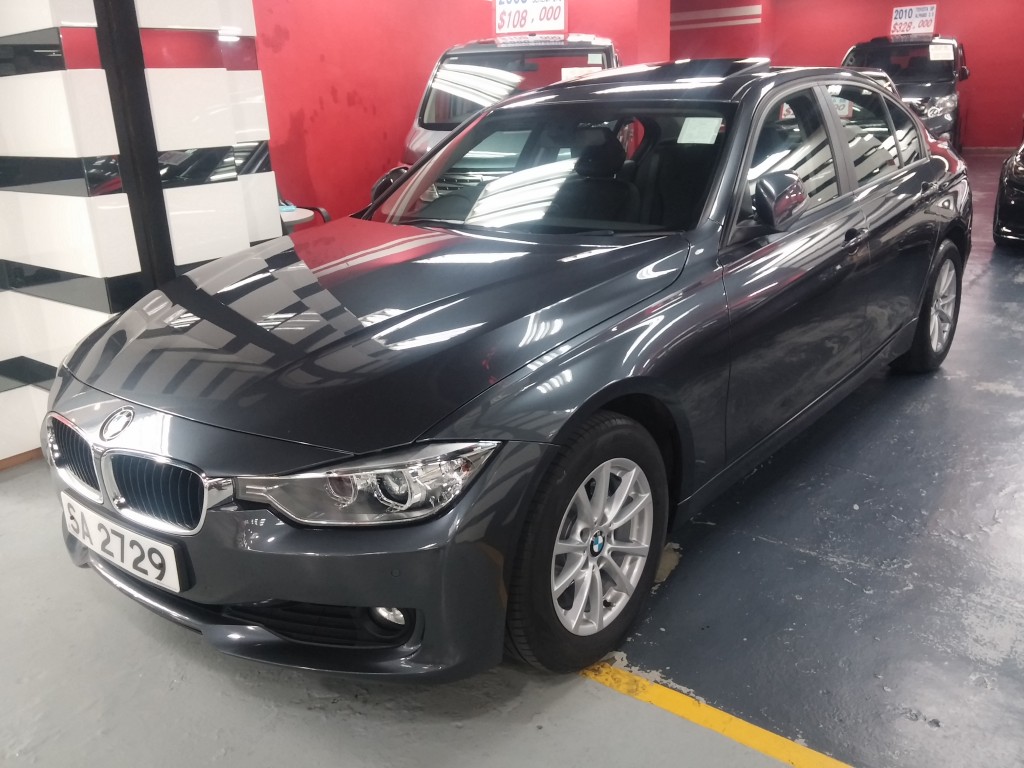 右軚汽车商会(香港)有限公司 - 宝马 316ia